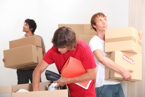 Reliable Richmond upon Thames van service prepared for transport